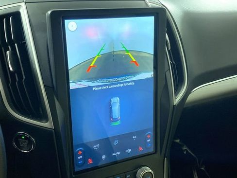 Used 2022 Ford Edge SEL w/ Convenience Package image 8