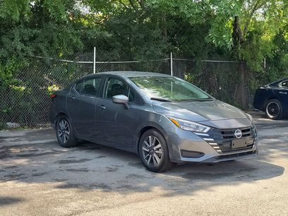 Used 2025 Nissan Versa SV w/ Trunk Package