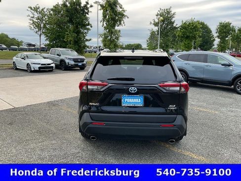 Used 2024 Toyota RAV4 XLE w/ Convenience Package AWD/4WD image 5