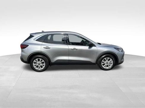 Used 2023 Ford Escape Active FWD image 8
