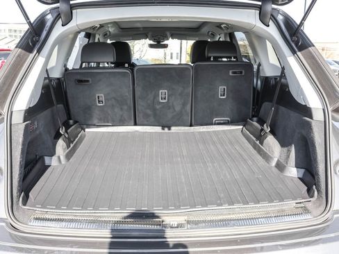 Used 2024 Audi Q7 3.0T Premium Plus AWD/4WD image 34