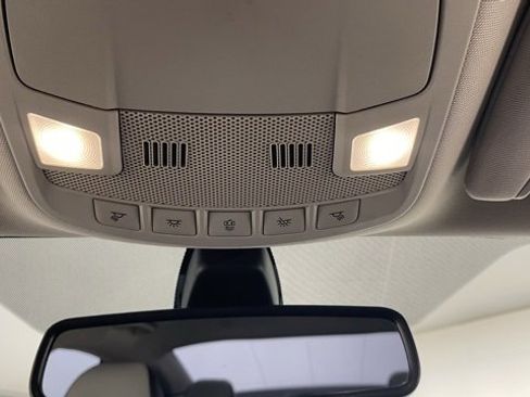 Used 2020 Ford Fusion SE w/ Equipment Group 151A image 43