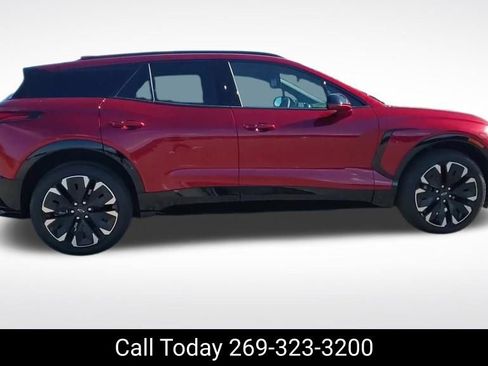 Certified 2025 Chevrolet Blazer EV RS image 8