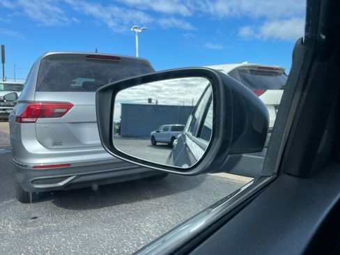 Used 2023 Nissan Kicks S image 35