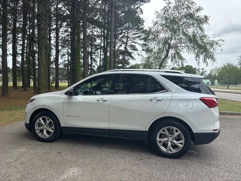 Used 2020 Chevrolet Equinox Premier FWD image 6