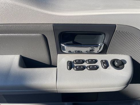 Used 2006 Ford F150 XLT image 15