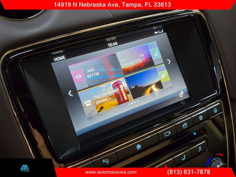 Used 2016 Jaguar XJ L Portfolio RWD image 23