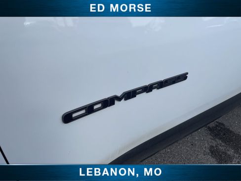 Used 2025 Jeep Compass Trailhawk AWD/4WD image 30