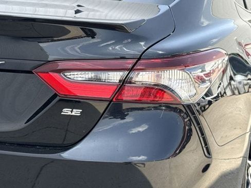 Used 2024 Toyota Camry SE FWD image 6