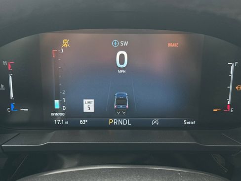 New 2025 Ford Maverick Lariat w/ 4K Tow Package image 24