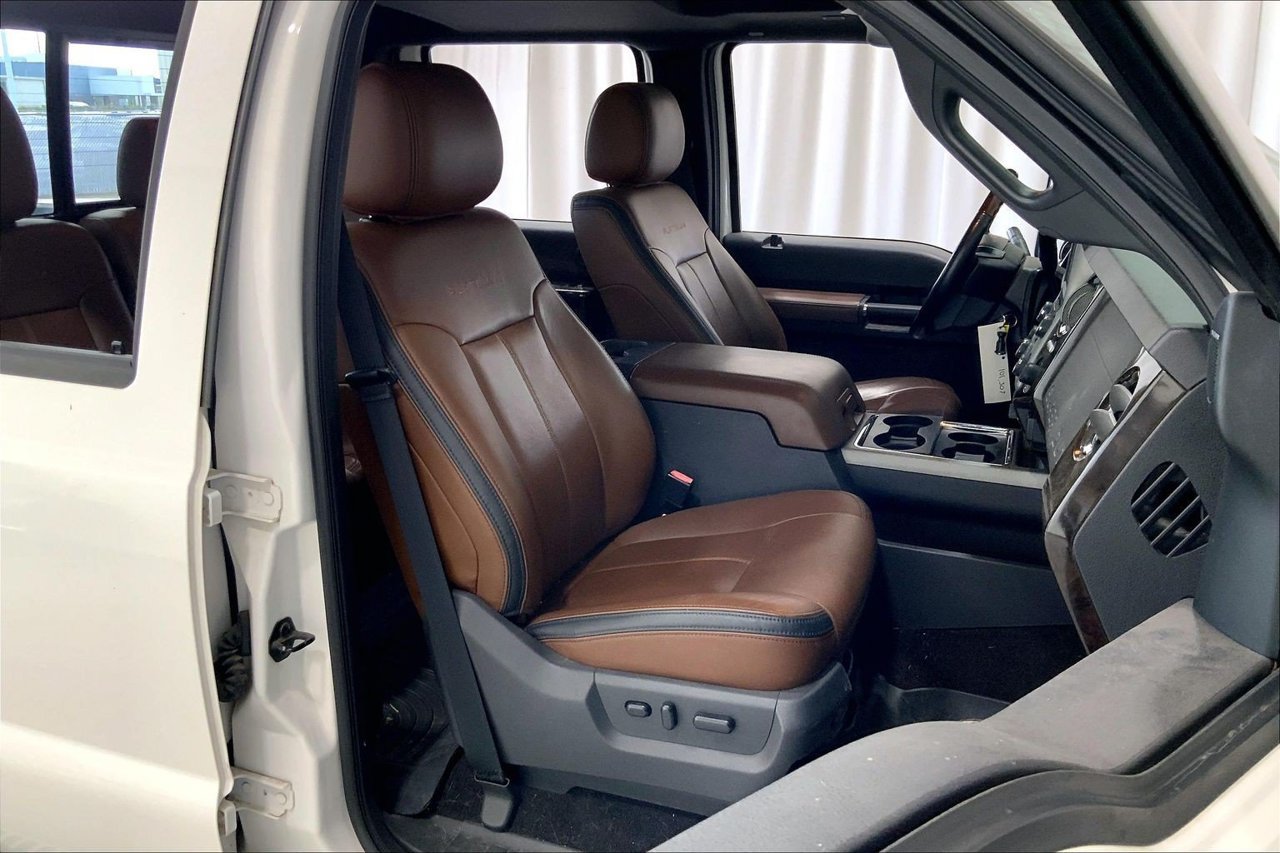 Used 2015 Ford F350 Platinum AWD/4WD image 16