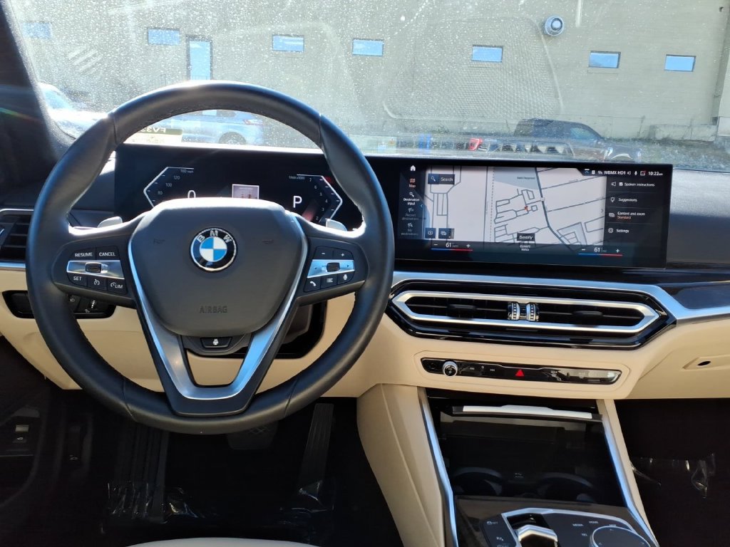 Used 2023 BMW 330i xDrive Sedan w/ Driving Assistance Package AWD/4WD image 15