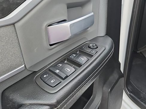 Used 2021 RAM 2500 Big Horn image 39