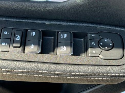 New 2026 RAM 1500 Laramie w/ Night Edition AWD/4WD image 11