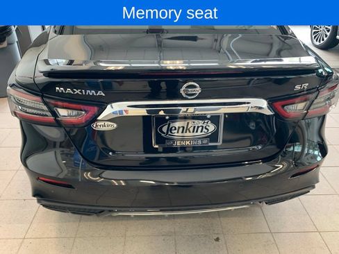 Used 2020 Nissan Maxima SR w/ Illumination Package FWD image 13