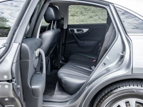 Used 2017 INFINITI QX70 AWD w/ Premium Package image 21