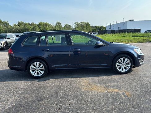 Used 2017 Volkswagen Golf S AWD/4WD image 8