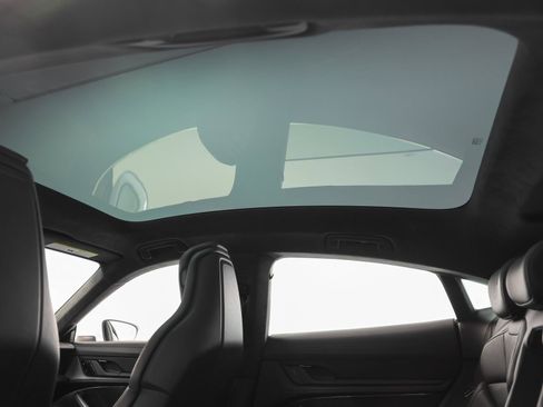 Certified 2021 Porsche Taycan Turbo image 49