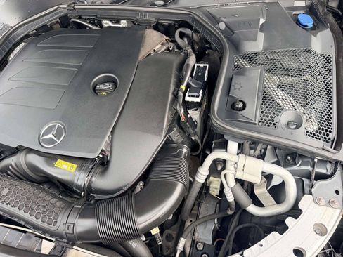 Used 2021 Mercedes-Benz C 300 4MATIC Sedan w/ Premium Package image 12