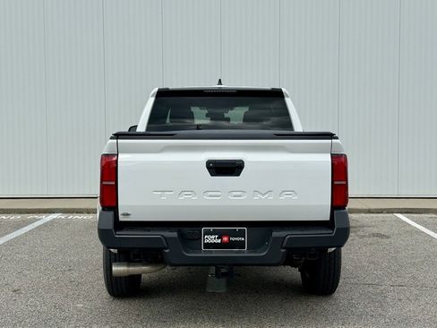Used 2024 Toyota Tacoma SR image 4