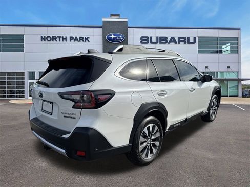 Certified 2025 Subaru Outback Touring XT image 3