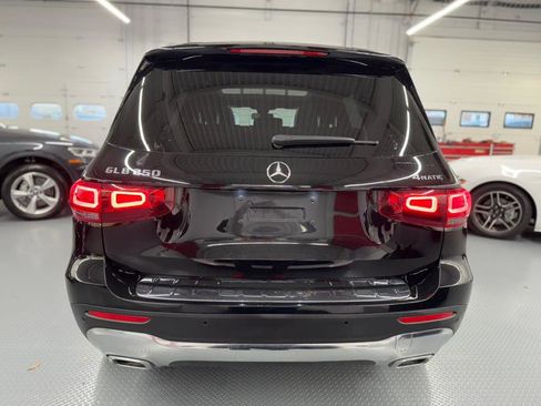 Used 2021 Mercedes-Benz GLB 250 4MATIC image 9