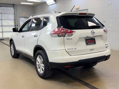 Used 2014 Nissan Rogue SV w/ SV Premium Package AWD/4WD image 6