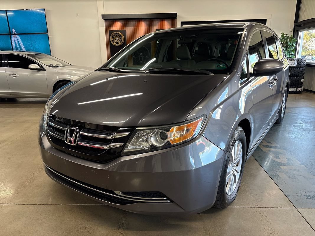 Used 2016 Honda Odyssey EX image 2