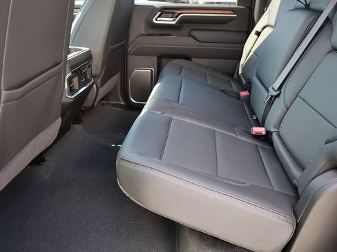 New 2026 GMC Sierra 3500 Denali w/ Technology Package image 20