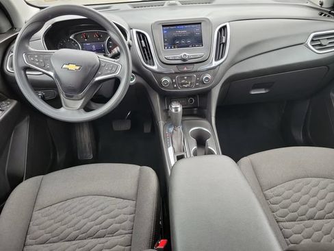 Used 2021 Chevrolet Equinox LT FWD image 14
