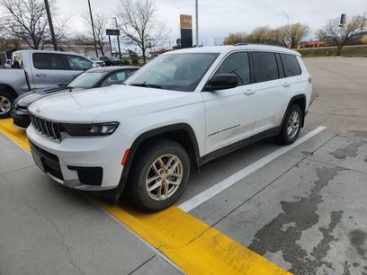 Used 2023 Jeep Grand Cherokee L Laredo w/ Trailer Tow Group (B)