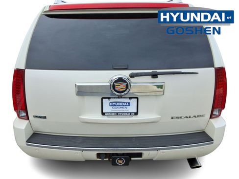 Used 2012 Cadillac Escalade ESV Luxury AWD/4WD image 7
