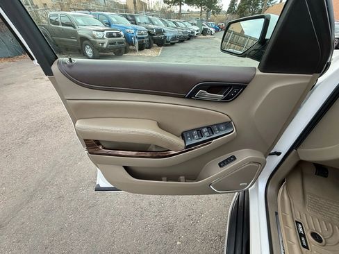 Used 2017 GMC Yukon XL SLT w/ Open Road Package image 36