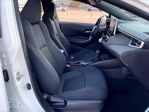 Used 2020 Toyota Corolla SE image 9