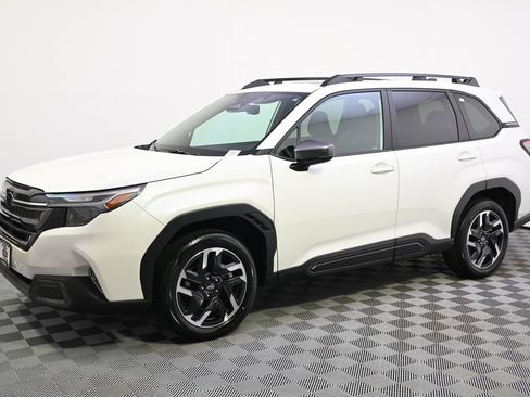 Used 2026 Subaru Forester Limited AWD/4WD image 2