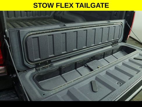 Used 2023 Chevrolet Colorado LT w/ LT Convenience Package III image 15