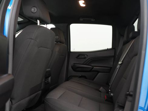 Used 2024 Chevrolet Colorado Trail Boss w/ Advanced Trailering Package AWD/4WD image 19