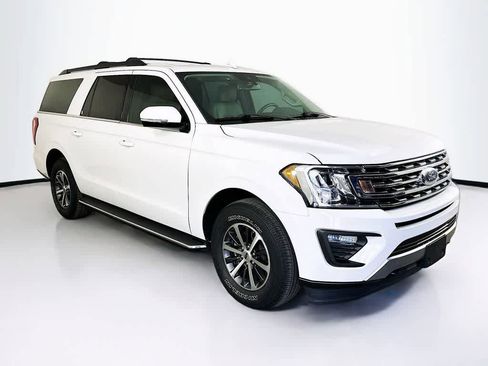 Used 2019 Ford Expedition Max XLT w/ Equipment Group 202A AWD/4WD image 24