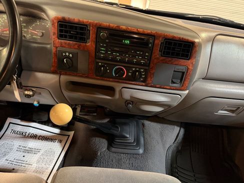 Used 2000 Ford F350 XLT AWD/4WD image 3