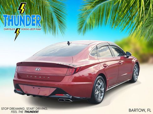 Used 2023 Hyundai Sonata SEL w/ Cargo Package FWD image 4
