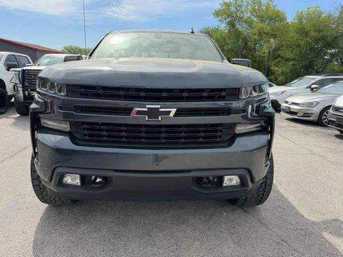 Used 2019 Chevrolet Silverado 1500 RST AWD/4WD image 3