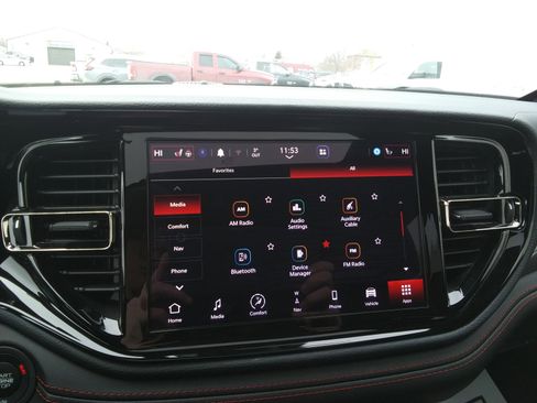 Used 2025 Dodge Durango GT image 30