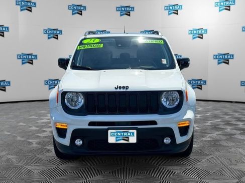 Certified 2023 Jeep Renegade Altitude w/ Sun/Sound Group AWD/4WD image 9
