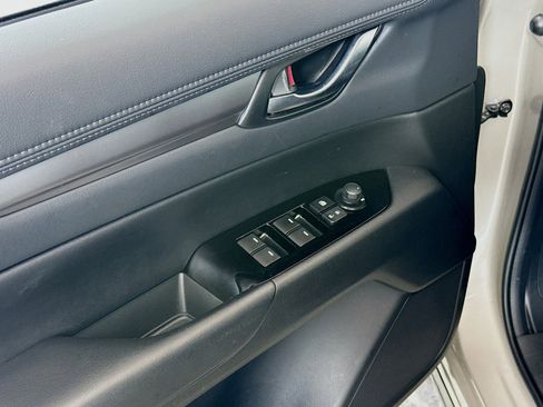 Used 2025 MAZDA CX-5 AWD 2.5 S w/ Select Package image 18