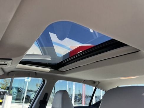 Certified 2024 Nissan Altima 2.5 SL image 18