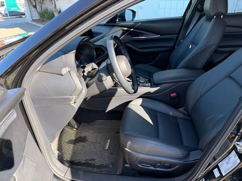 Certified 2025 MAZDA CX-30 AWD 2.5 S w/ Preferred Package image 16