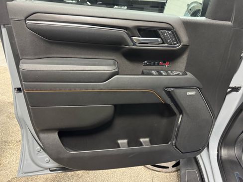 Used 2024 GMC Sierra 1500 AT4 w/ Technology Package image 15