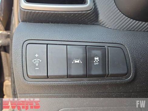 Used 2019 Hyundai Tucson SE image 15