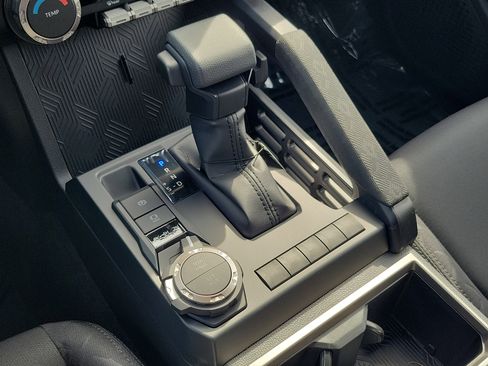 New 2026 Toyota Tacoma SR5 image 31