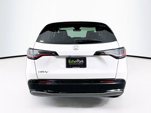 Used 2024 Honda HR-V EX-L image 7